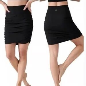 Athleta Transcend Skort Jupe Athetic Short Ruched Black M